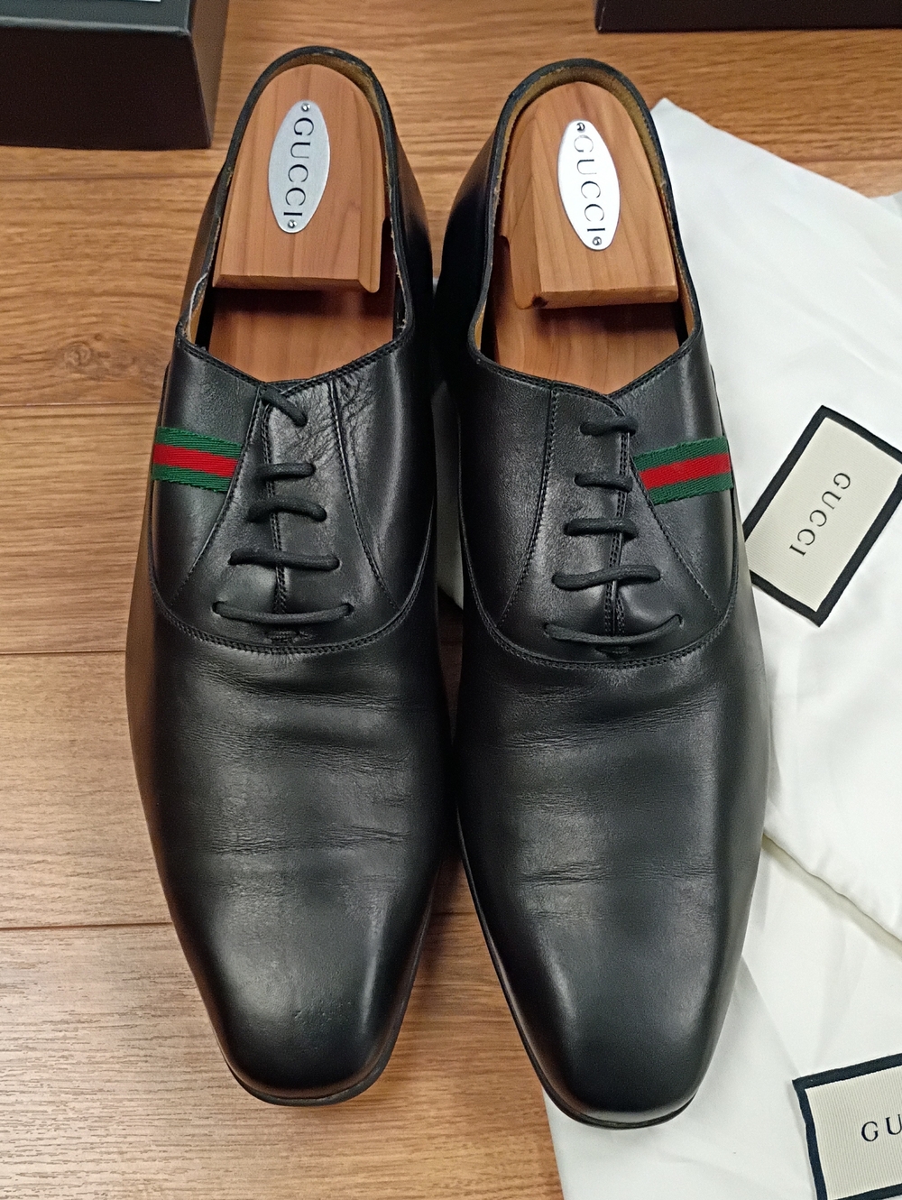 Gucci Black Leather Lace-Up Oxfords with Green & Red Web Stripe - Picture 8 of 10